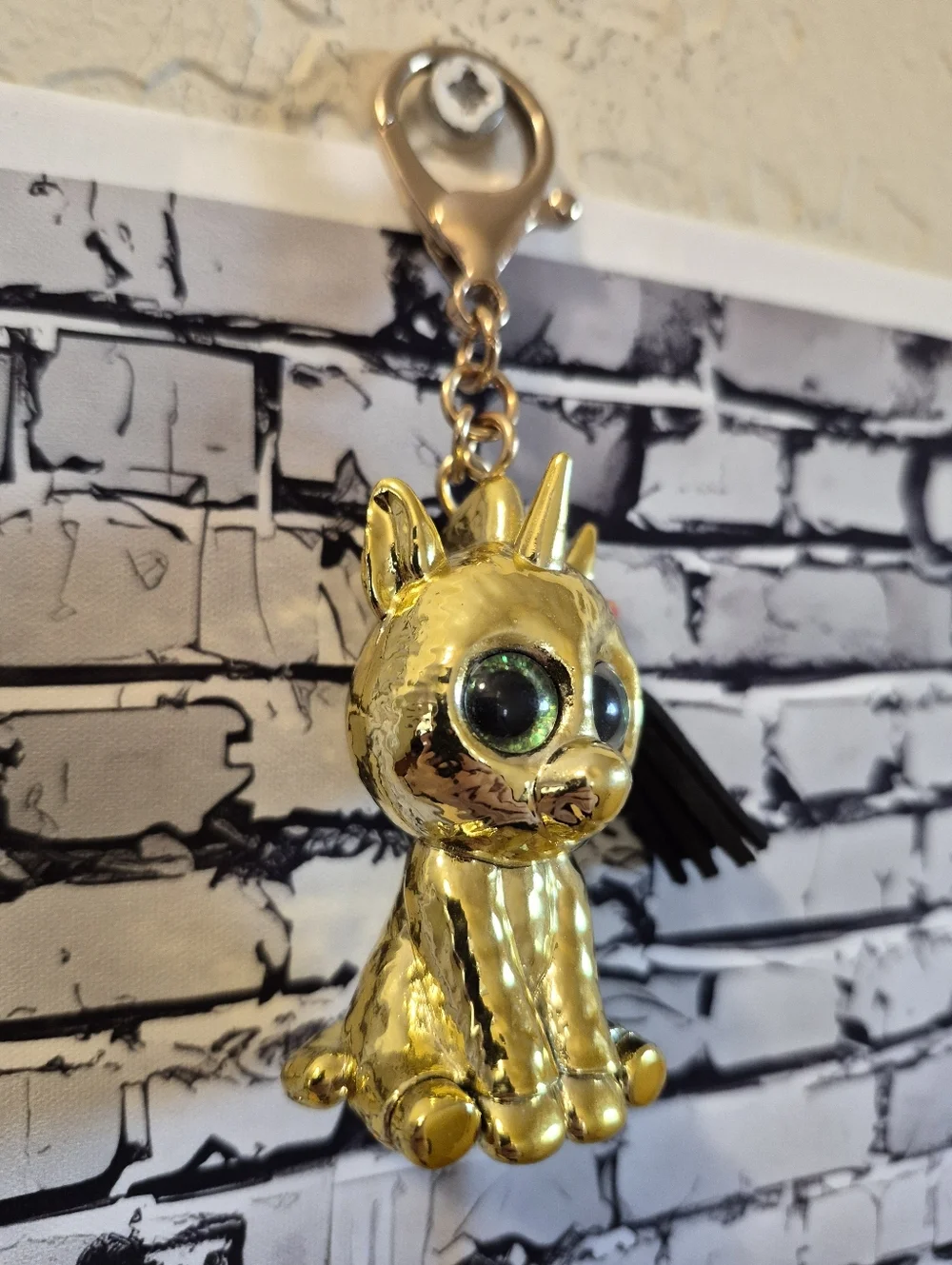 TY Gold Cat Bag Charm Keychain with Black Tassel - Picture 5 of 6